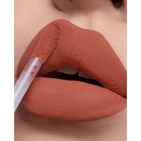 BATOM LIQUIDO MATTE BRUNA TAVARES