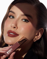 BATOM LIQUIDO VINILICO BRUNA TAVARES