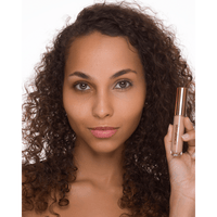 Corretivo Skinplush - Bruna Tavares
